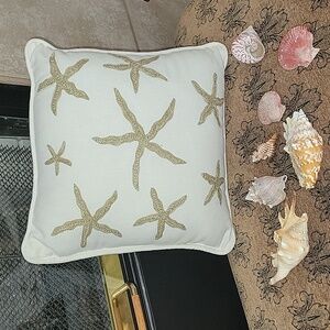 Pottery Barn 12x12 Sea Life Accent Pillow, VGUC